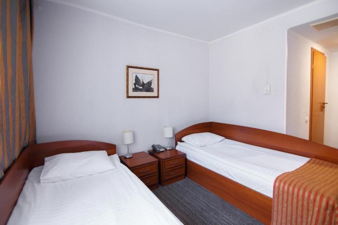 Optima Kropyvnytskyi Hotel Kültér fotó