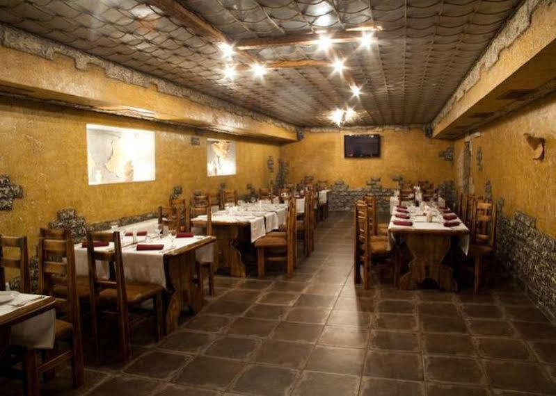 Optima Kropyvnytskyi Hotel Kültér fotó